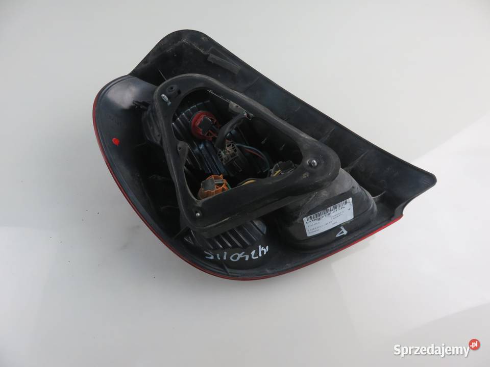 LAMPA PRAWA TYLNA TOYOTA COROLLA E11 lift małopolskie sprzedam