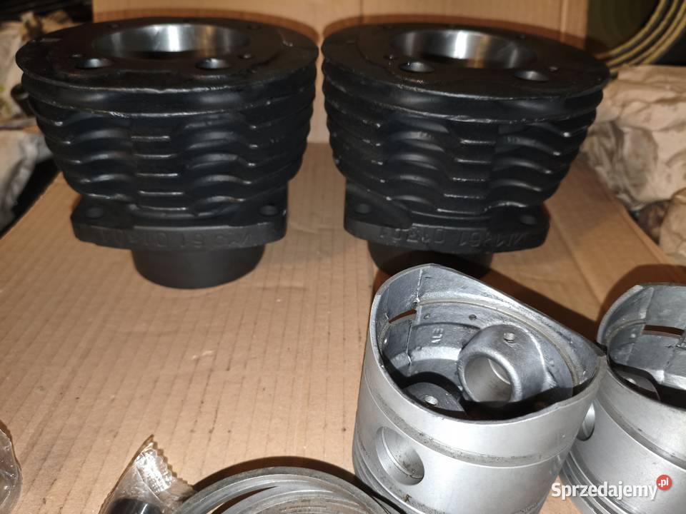 Cylindry szlifie 7850 z tłokami Almot 7844 Ural Leszno