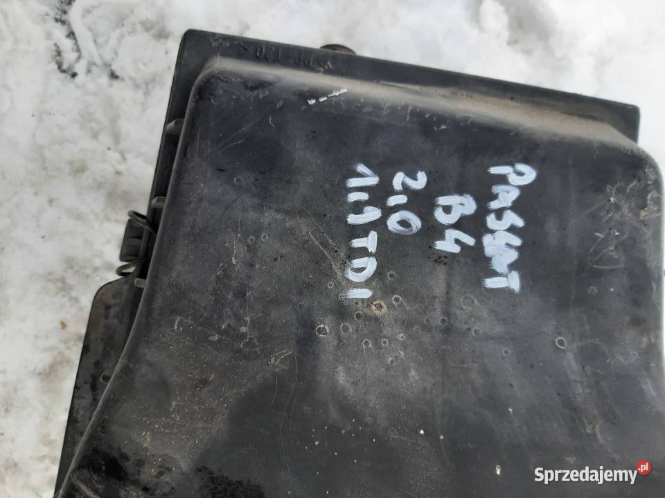 VW Passat B3 B4 19 TDI 20 obudowa filtra Ksawerów