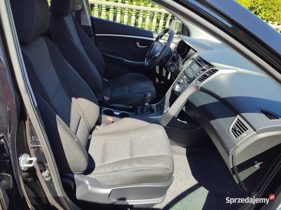 Hyundai i30 II 14 Benzyna Import Niemcy 2 klucze ASR (kontrola trakcji) Turek sprzedam
