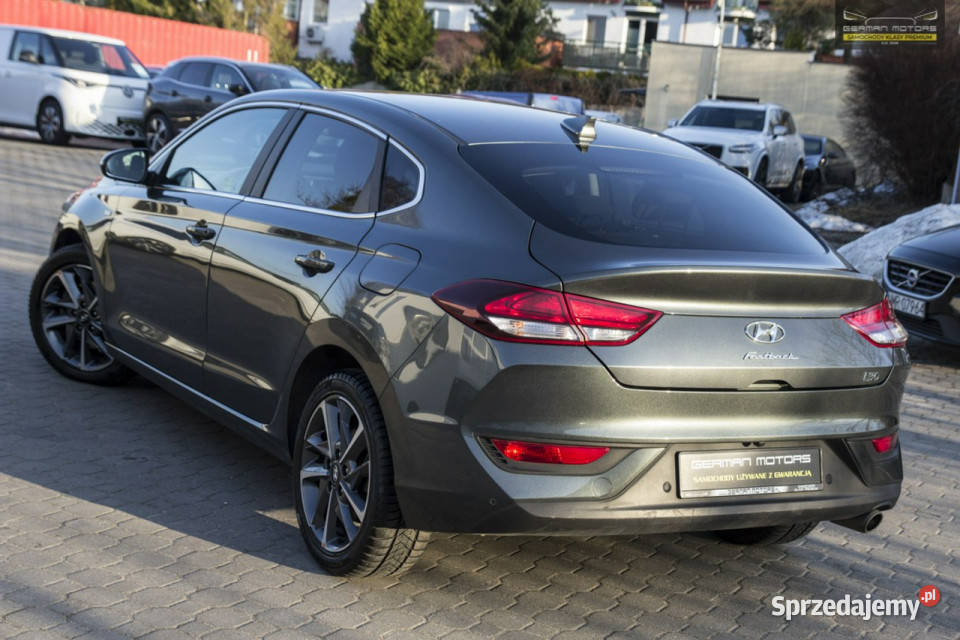 Hyundai i30 FASTBACK Ledy Kamera Podgrzewane lakier metallic Gdynia sprzedam