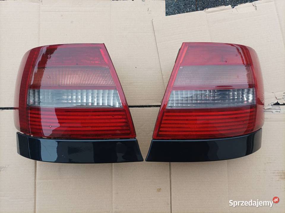 Lampa tylna lewa Audi a4 b5 Sedan LIFT lz5l Radom