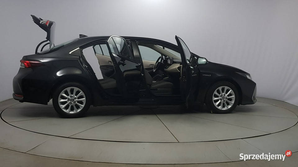 Toyota Corolla 18 Hybrid Comfort Z polskiego isofix Warszawa