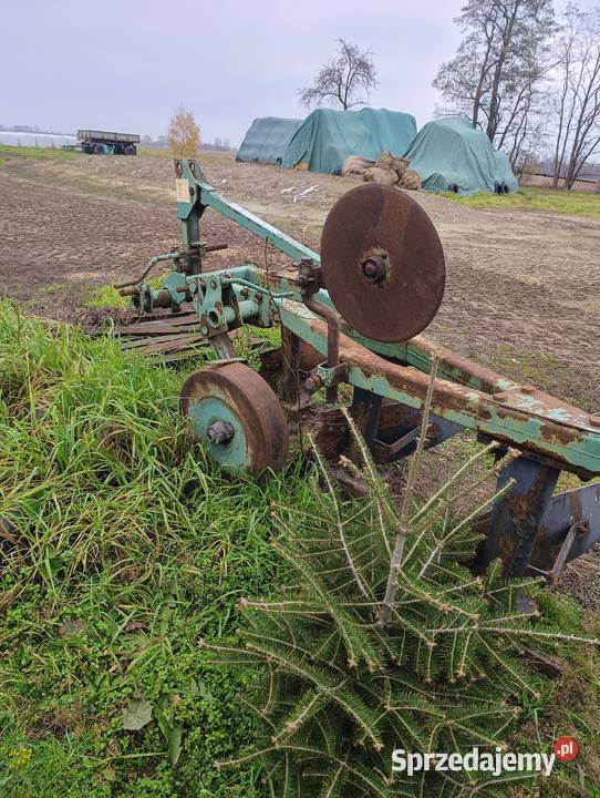 Pług Bomet 3skibowy łódzkie Kadzidłowa