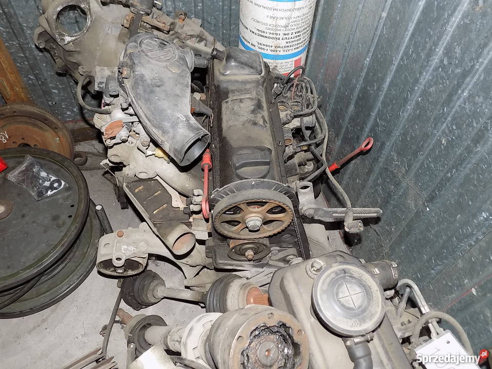 sprzedam silnik kąpletny 18 benzyna łódzkie Kamienna-Wieś