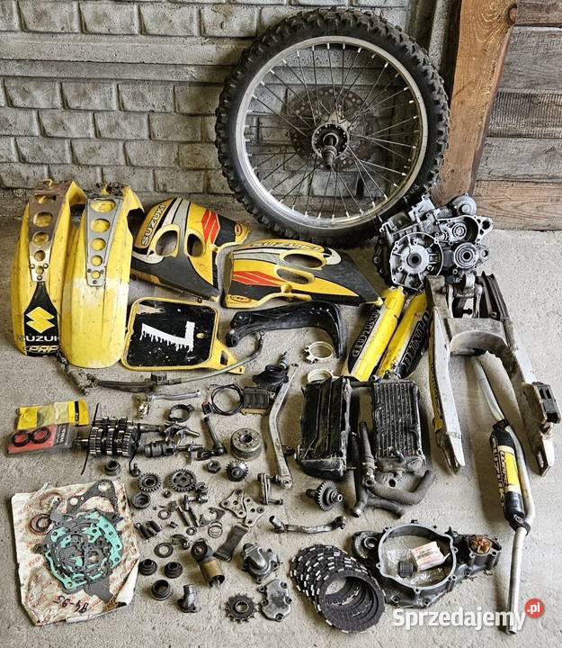 Suzuki RM 250 9596r pozostałości cześci