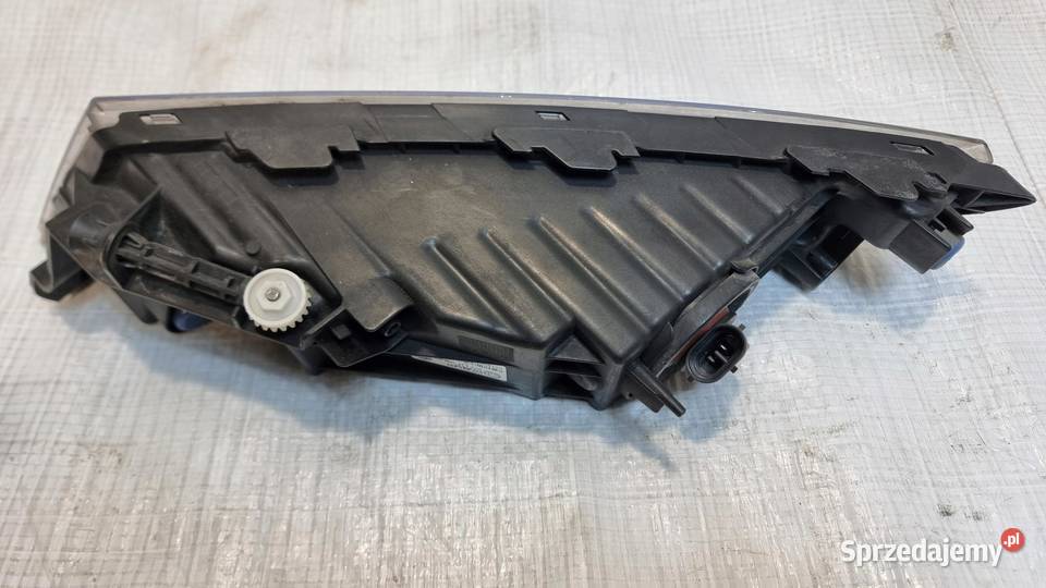 HALOGEN LEWY SKODA SUPERB 3 III 3V 3V0 3V0941699