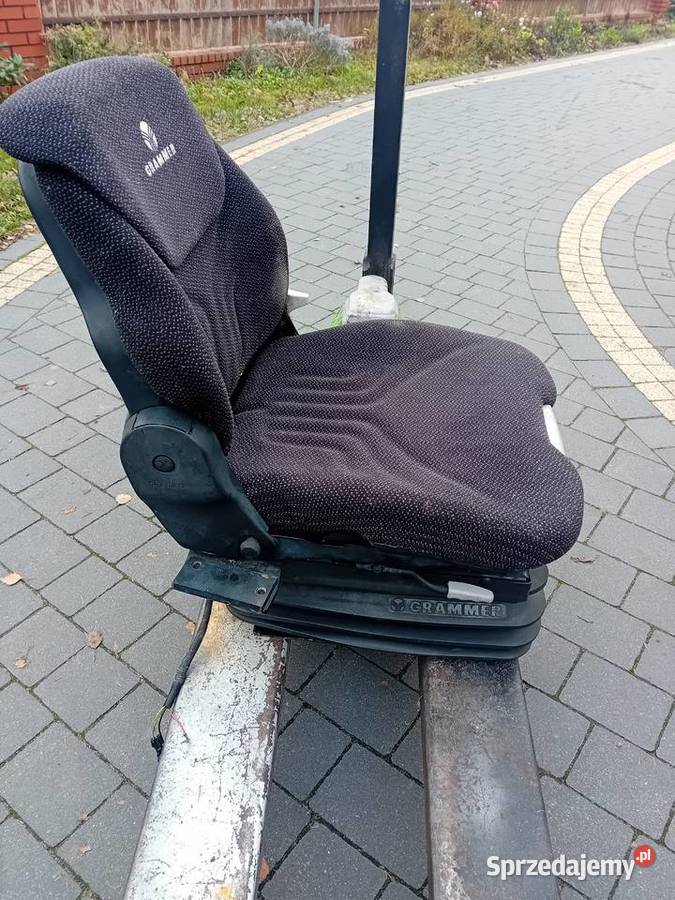 Fotel pneumatyczny Grammer Części i osprzęt rolniczy