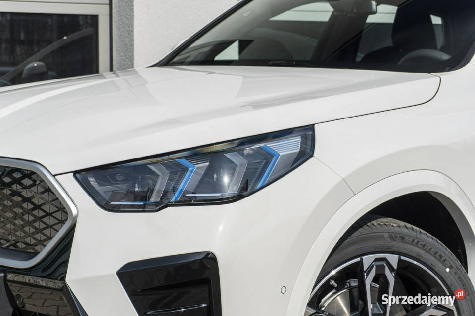 BMW iX2 iX2 eDrive20 z ratą 950 netto Łódź