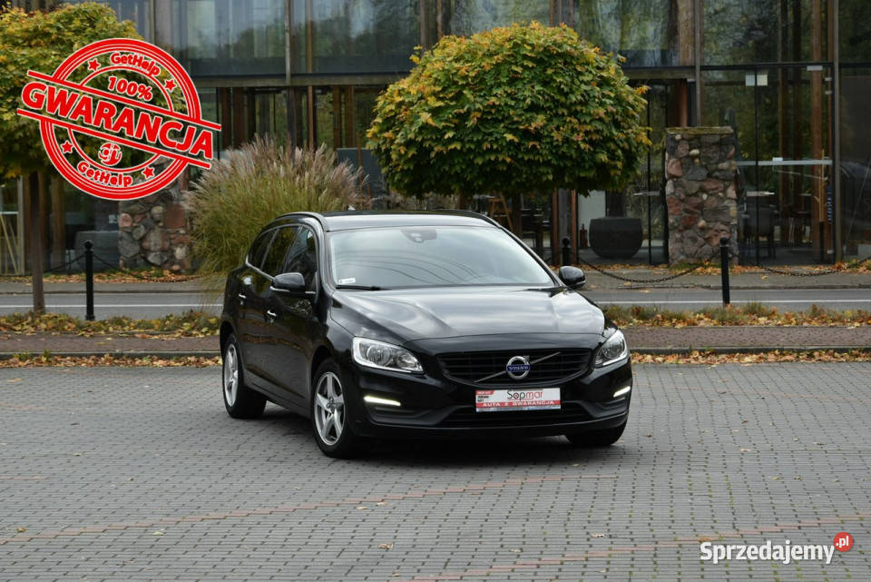 Volvo V60 20d 120 Manual 2015r LED NAVi TEMPOMAT gniazdo AUX mazowieckie sprzedam