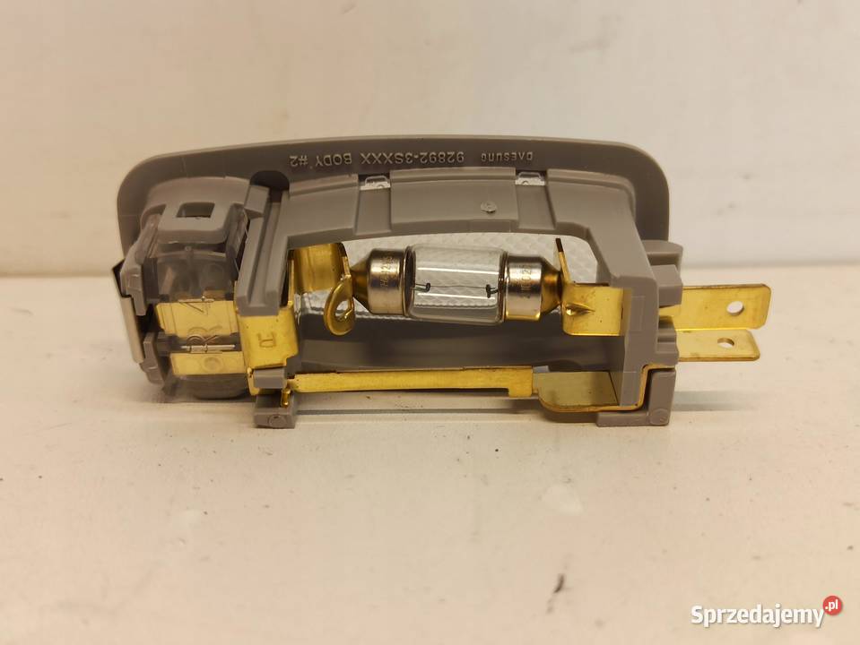 LAMPKA KABINY PRAWA HYUNDAI IONIQ 928923SXXX