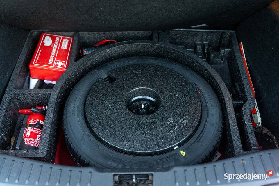 Ford Focus 15 EcoBoost nieuszkodzony Szczerców sprzedam