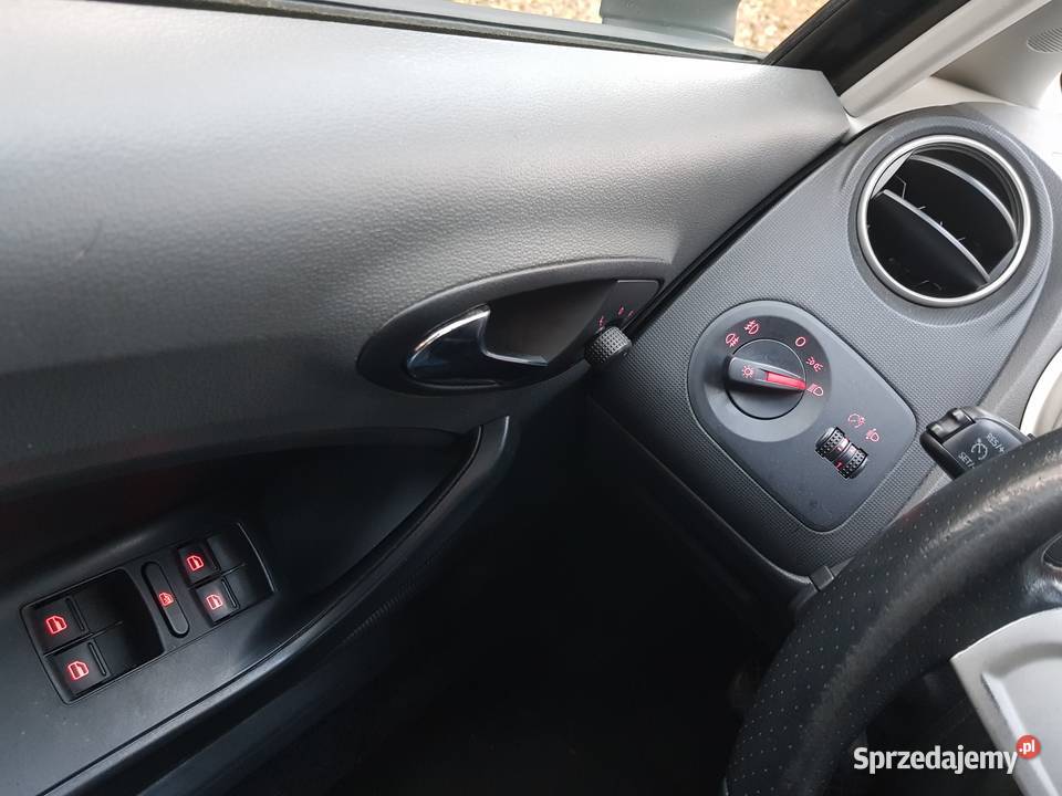 SEAT Ibiza IV 16 TDI 105 105KM Ibiza Siemiatycze