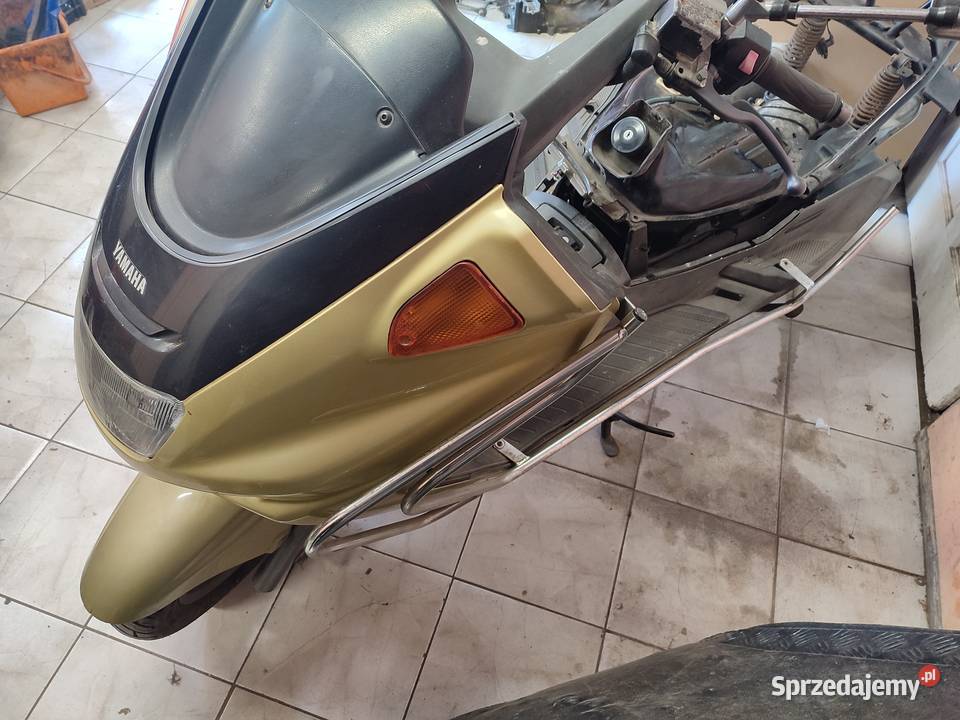 Yamaha Majesty 250 części czasza gmole owiewki dolnośląskie Jelenia Góra sprzedam