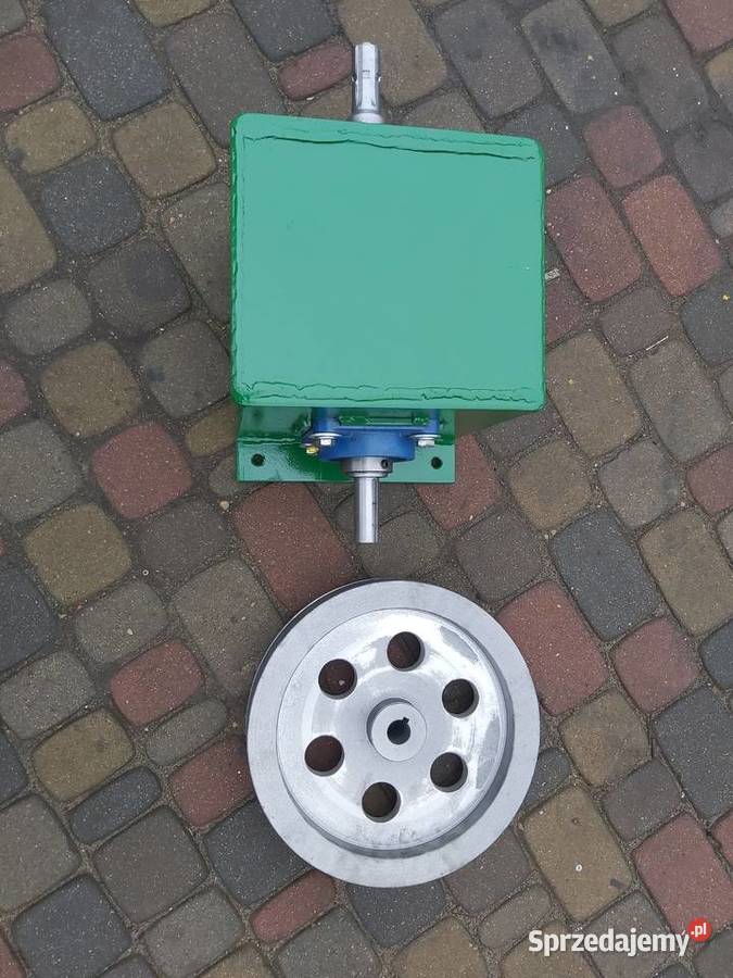 Rębak do gałęzi RGW804x grubość cięcia 75mm z Siedlce