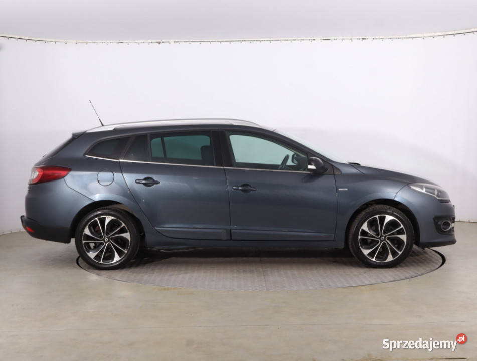 Renault Megane 12 TCe
