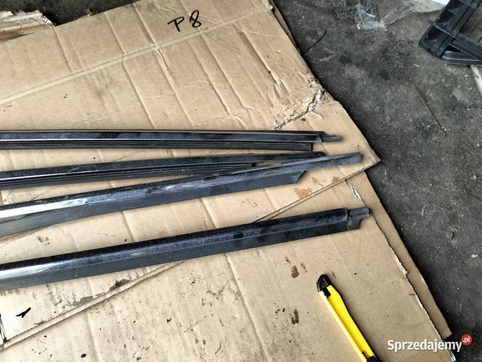 LISTWA BOCZNA SZYBY DRZWI FORD MONDEO MK3 Kamień-Kolonia