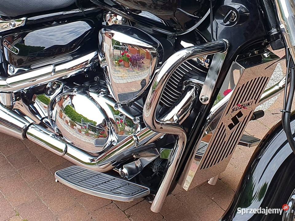 Suzuki Intruder VL800 Volusia nieuszkodzony