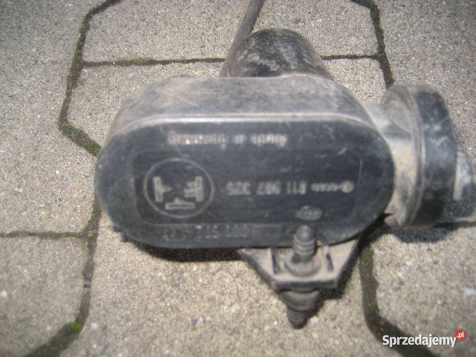 audi 80 100 c4 pompka pompa powietrza 811907325