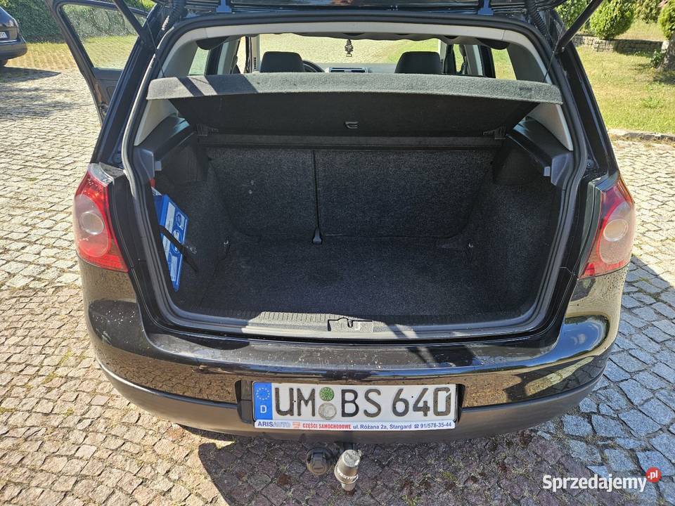 Golf V 14 Mpi 5 drzwi klima ładny z Niemiec czarny Stargard
