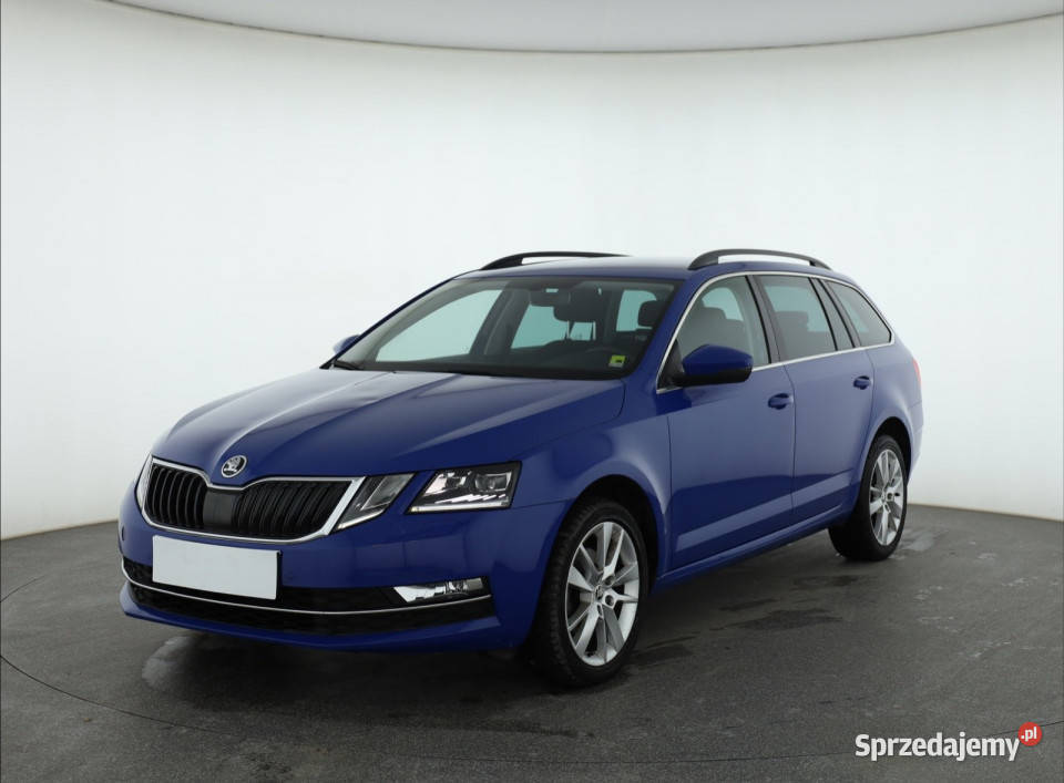 Skoda Octavia 15 TSI światła do jazdy dziennej