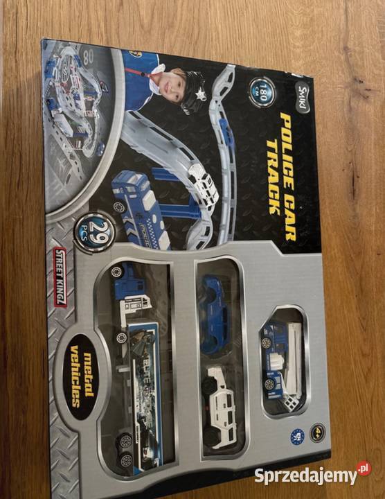 Tor wyścigowy z autkami Kolejki i tory Katowice