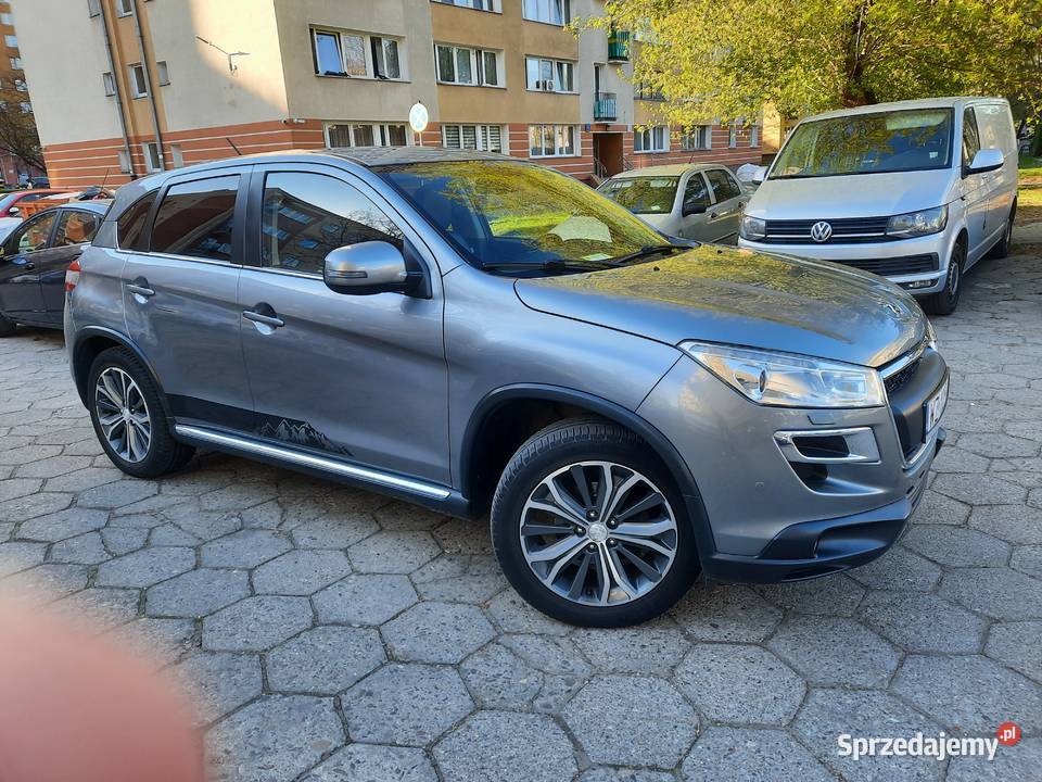 Peugeot 4008 16 HDI 4x4 full Rok produkcji 2014