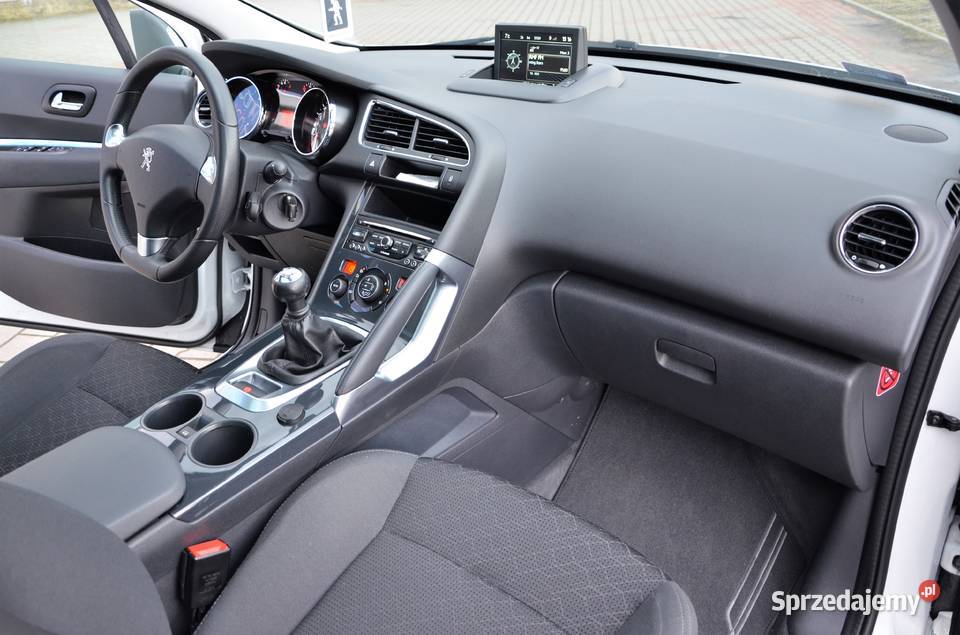 PEUGEOT 3008 SALON POLSKA PANORAMA LEDY BENZYNA Zarejestrowany w Polsce Warszawa