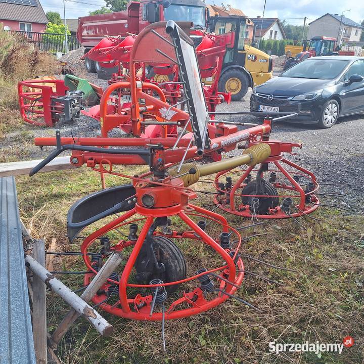 KUHN HAYBOB 360 STV15 zgrabiarka przetrząsarka Krajno-Zagórze