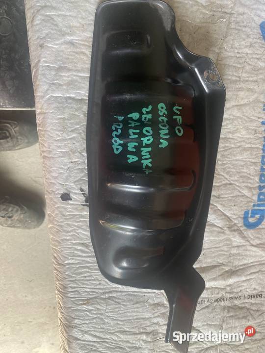 Osłona zbiornika paliwa Honda civic viii UFO 18 Części i akcesoria motocyklowe sprzedam