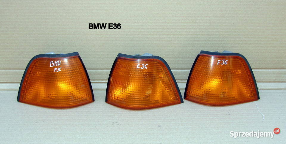 KIERUNKOWSKAZ PRZEDNI LEWYPRAWY BMW 3E36 1387043