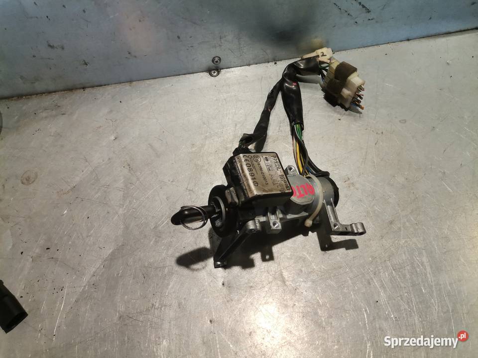 STACYJKA Z KLUCZYKIEM SUZUKI ALTO 5 małopolskie Nowy Sącz sprzedam