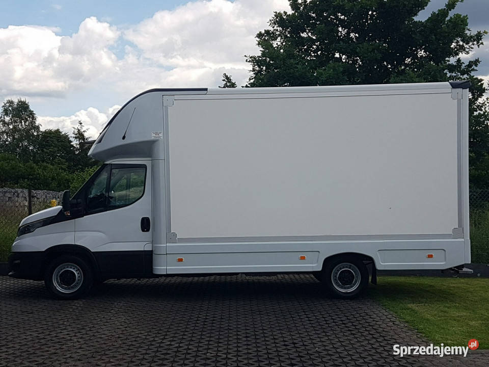 Iveco Daily KONTENER NISKOPODŁOGOWY 444x223x243 Poręba