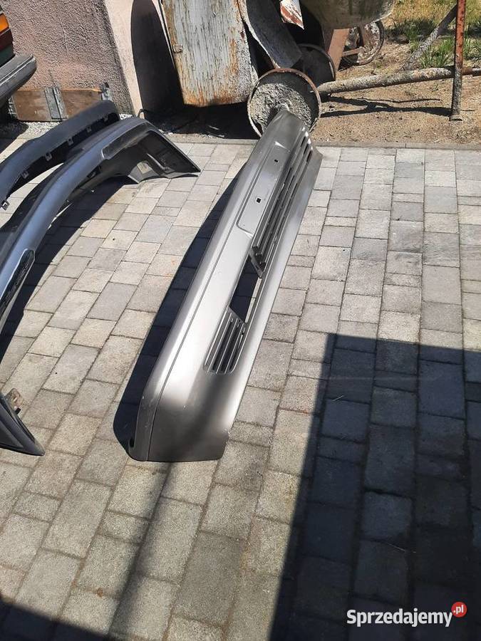 zderzak mercedes w 126 Karoseria Stare Koźle sprzedam