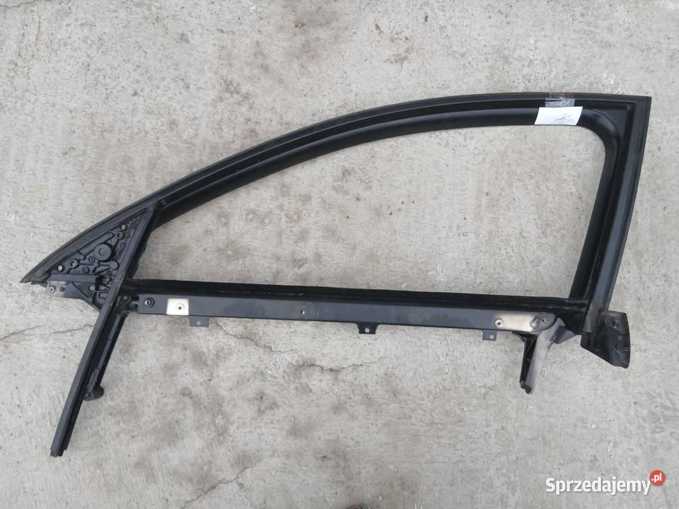 Audi A6 C6 avant Ramka szyby drzwi Lewy przód
