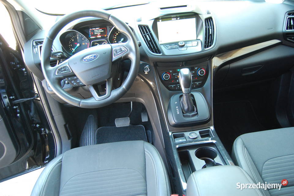Kuga 4x4 20TDCI 150 KeylessGo ElKlapa Navi Alu światła LED Załom