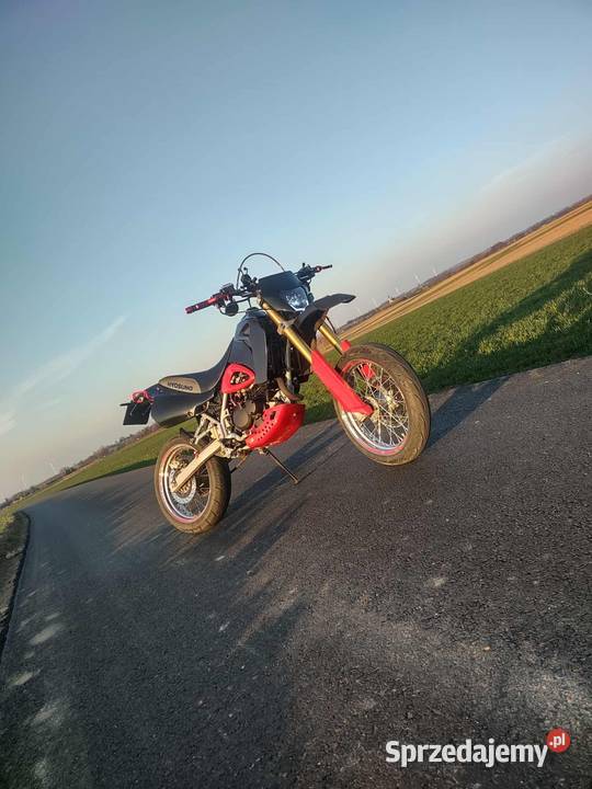 Hyosung RX 125180cc Yamaha DT 125 OPIS