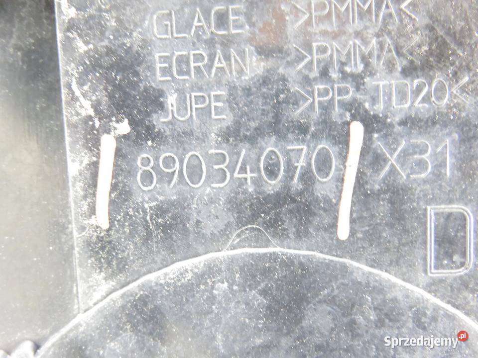 LAMPA PRAWA TYLNA CITROEN C5 II RC 89034070