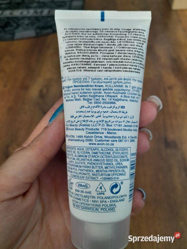 Intensywnie nawilżający krem do stóp Avon Foot śląskie