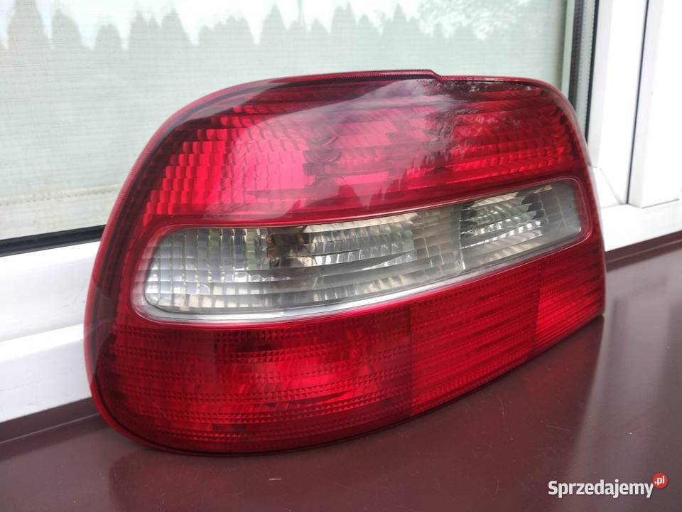 Volvo S40 I LIFT FL lampa tył tylna lewa wkład Motoryzacja łódzkie Sieradz