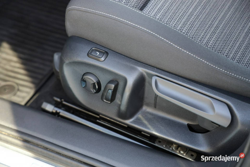 koda Superb 15 TSI mHEV Selection DSG hak