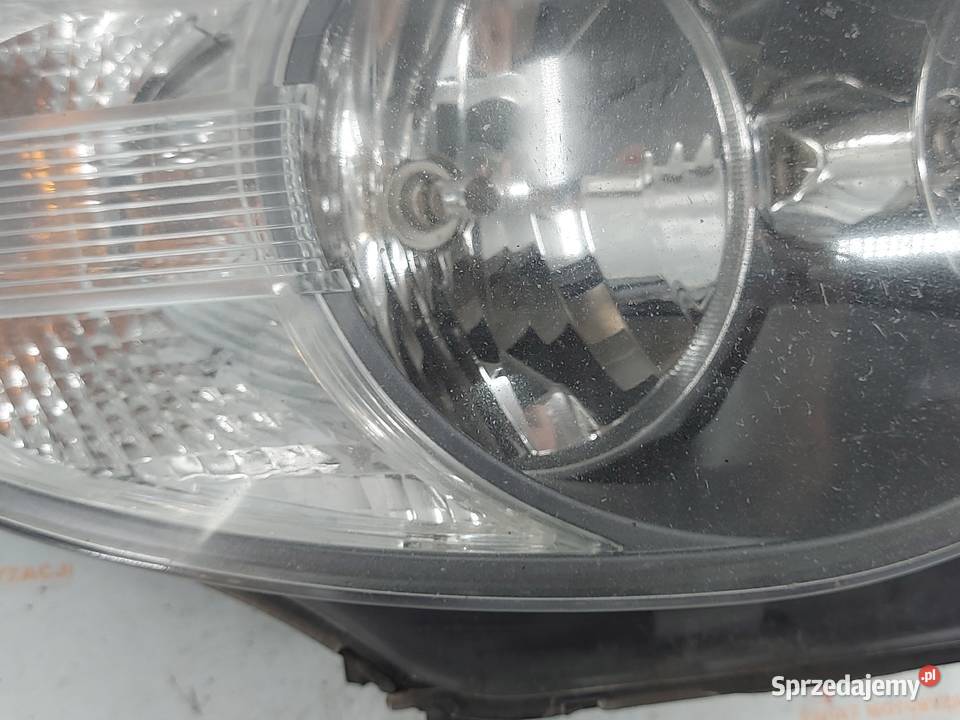 BMW E88 11r lampa prawa przód ANGLIK 7263642 Kielce sprzedam