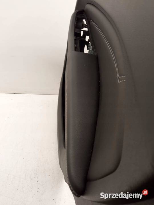 TAPICERKA BOCZEK PRAWY TYŁ EM2BR27472A Ford świętokrzyskie