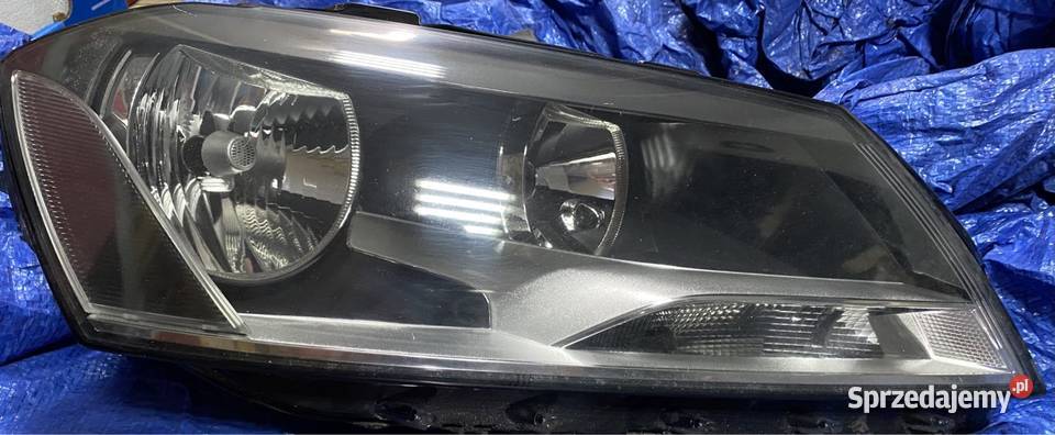 Volkswagen Passat B7 Lampa prawy przód Wzdół Rządowy sprzedam