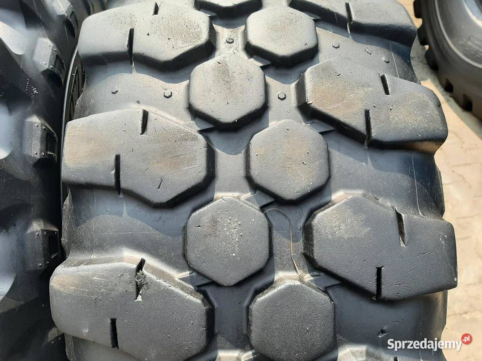 2x Opona używana 46070R24 175R24 MICHELIN 1400 70 Zaścianki sprzedam