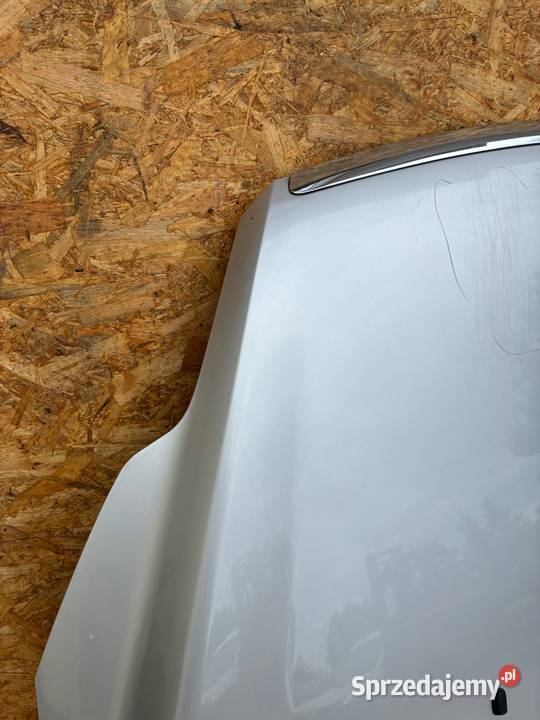 Ford Focus Mk2 II Lift kod lakO3 MASKA POKRYWA Słowikowo sprzedam