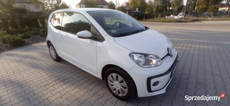 sprzedam vw up 2016r 10 mpi benzyna Rok produkcji 2016 Turek