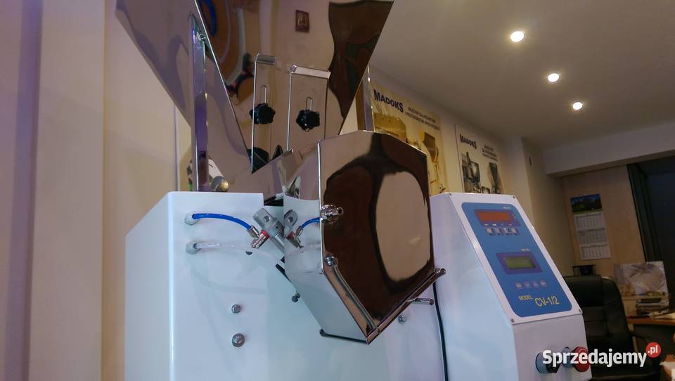 Pakowaczka półautomatyczna do materiałów Radom