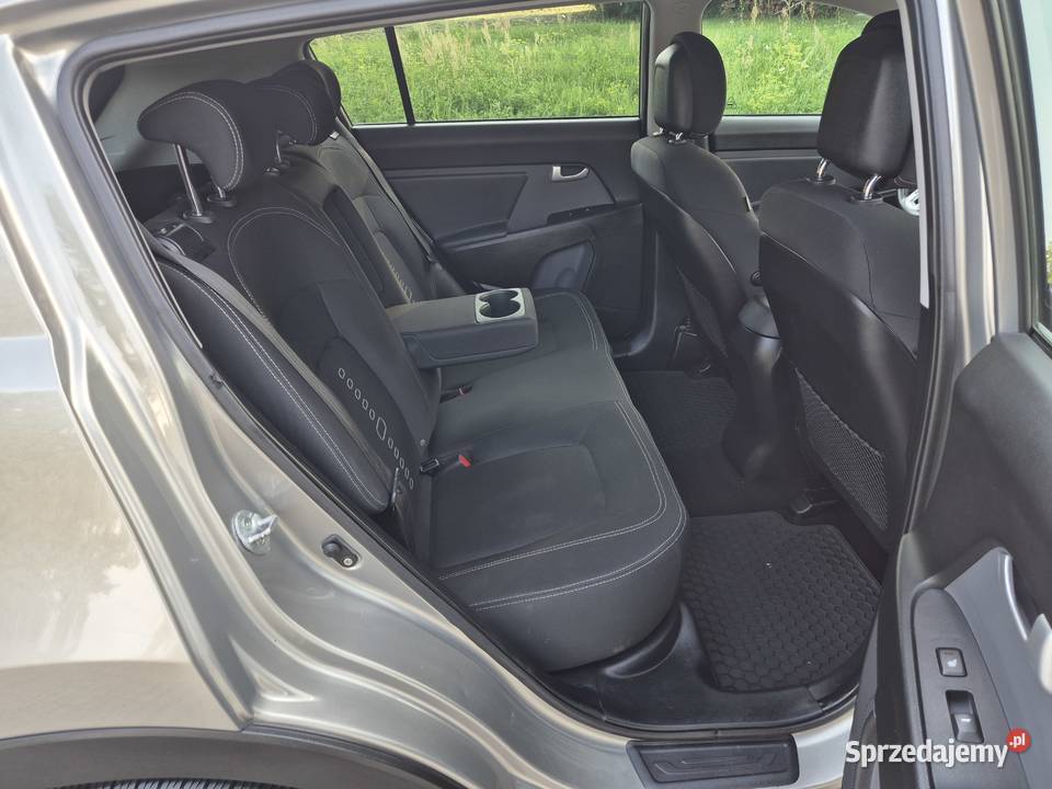 Kia Sportage SL 2012r 16B 135 Xenony Ledy PDC radio Góra Puławska