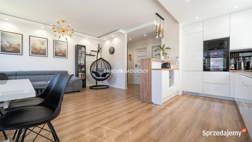 Mieszkanie Kraków 66m2 3 pokojowe małopolskie sprzedam